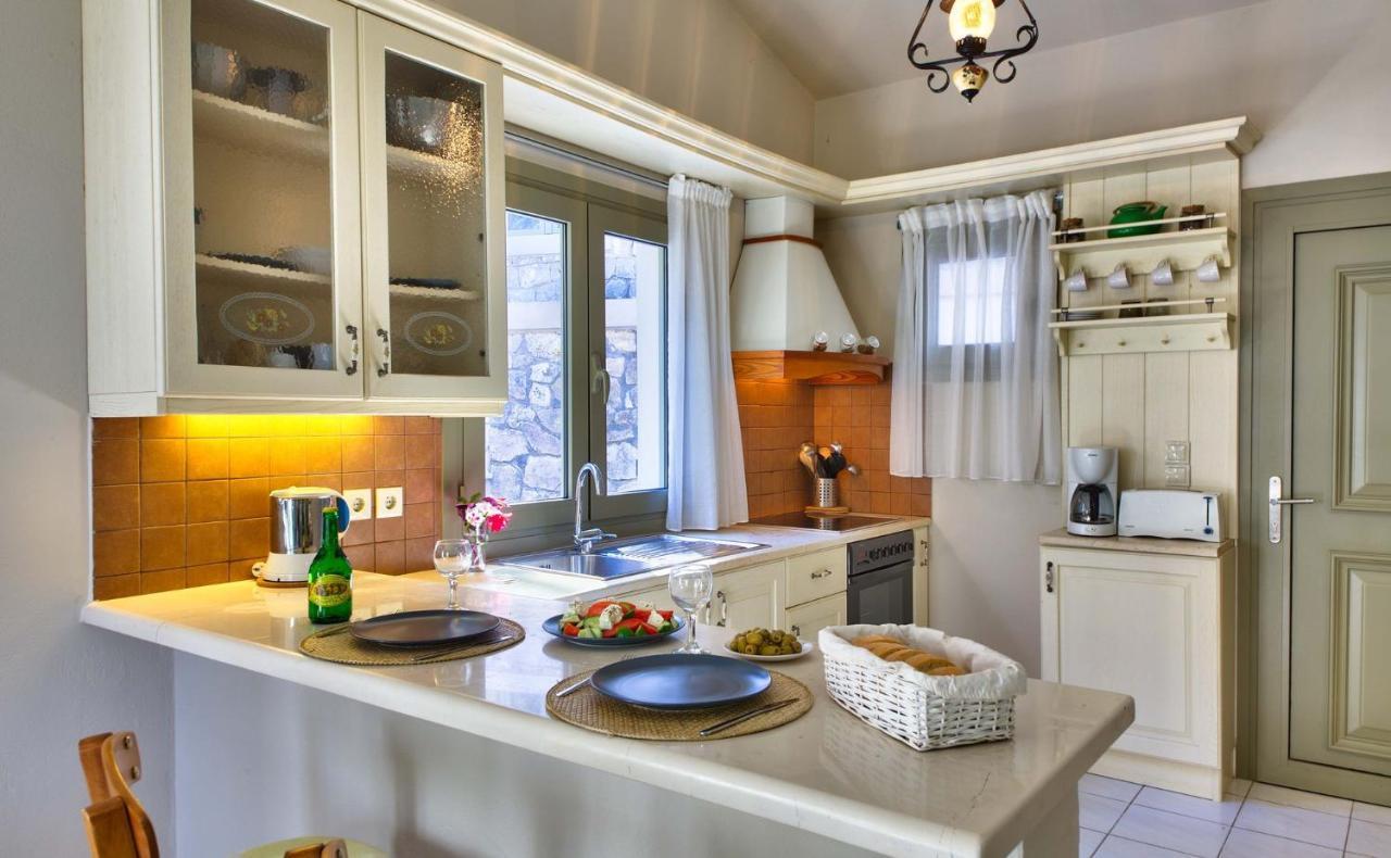 Mill Suites - Loggos Gaios Exterior photo