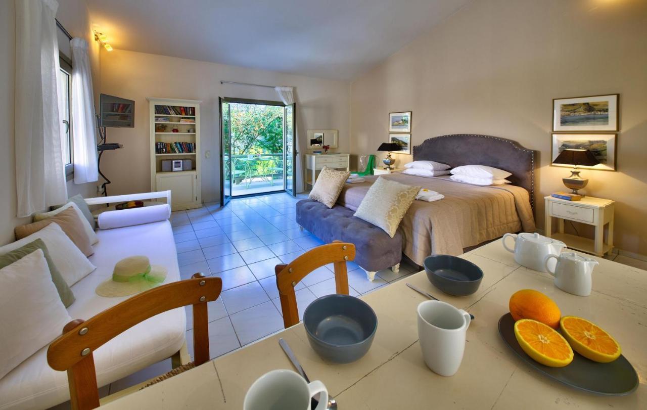 Mill Suites - Loggos Gaios Exterior photo